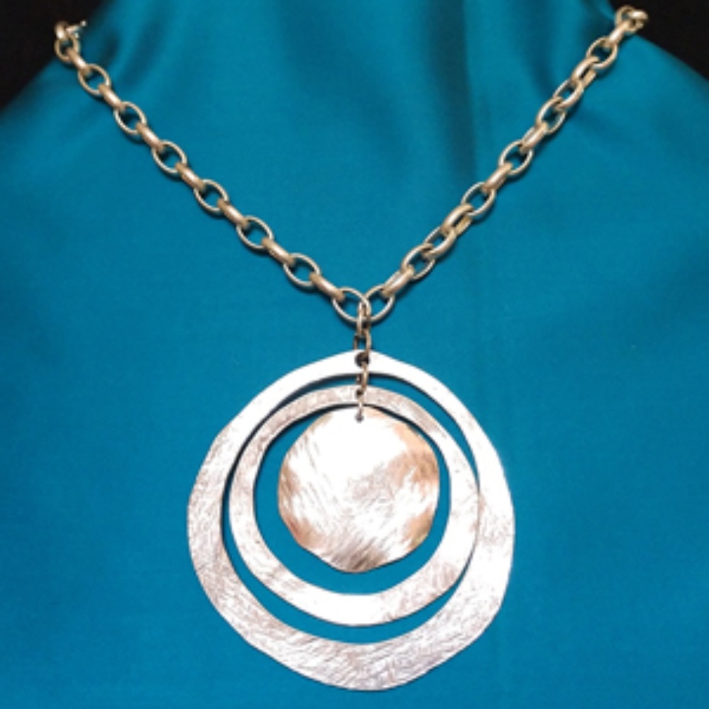 Ikita Silver Necklace